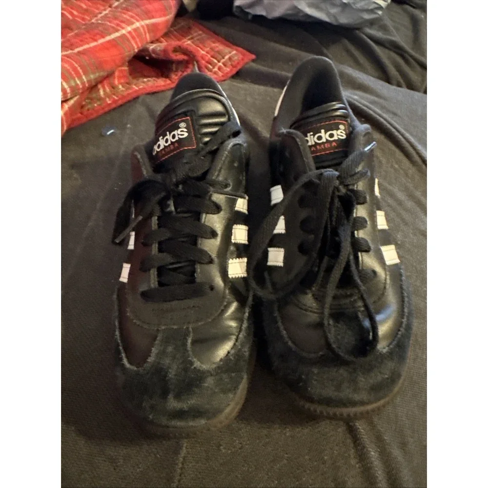 adidas Samba Black White Athletic Shoes - Picture 2 of 7